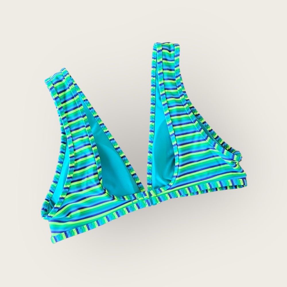 🌴NWOT Aerie bikini top! - Picture 2 of 4